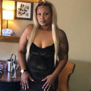 Meet your Posher, Victoria